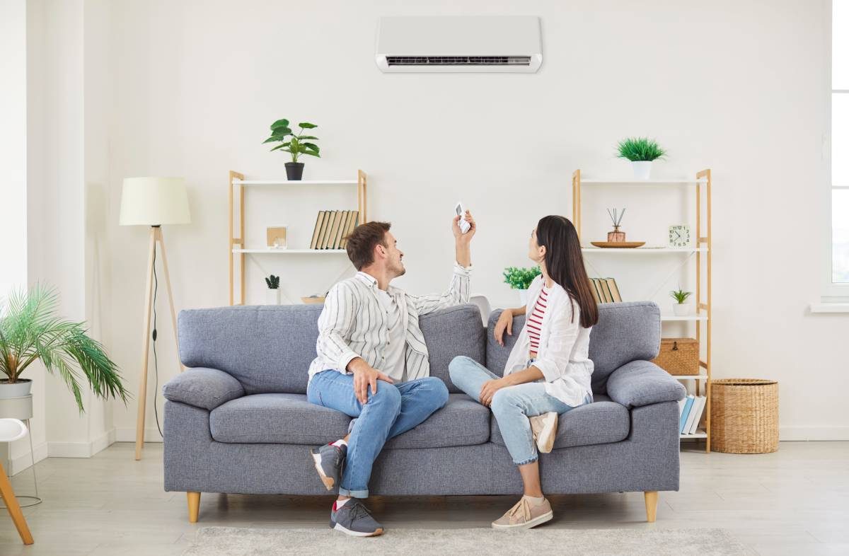AC smells like mildew [Reasons & Solutions]