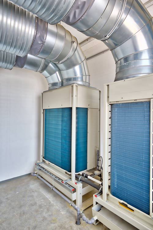Intégration de matériaux insonorisants au système de ventilation du local technique